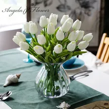 Frete grátis 31 PÇS/LOTE pu mini tulipa flor do casamento real toque buquê de flores artificiais flores de seda para decoração de casa partido(China)