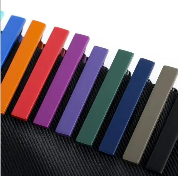 

Men's features high-grade narrow version of the casual tie clip black solid color red multi-color color tie clip