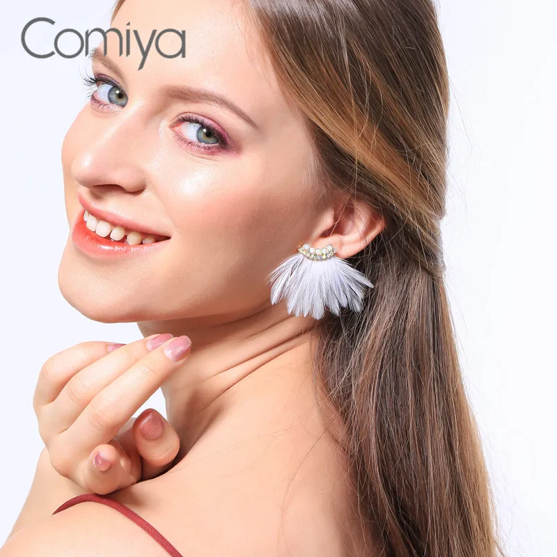 Серьги-пусеты Comiya Gotic с акриловым жемчугом элегантные серьги-гвоздики золотого