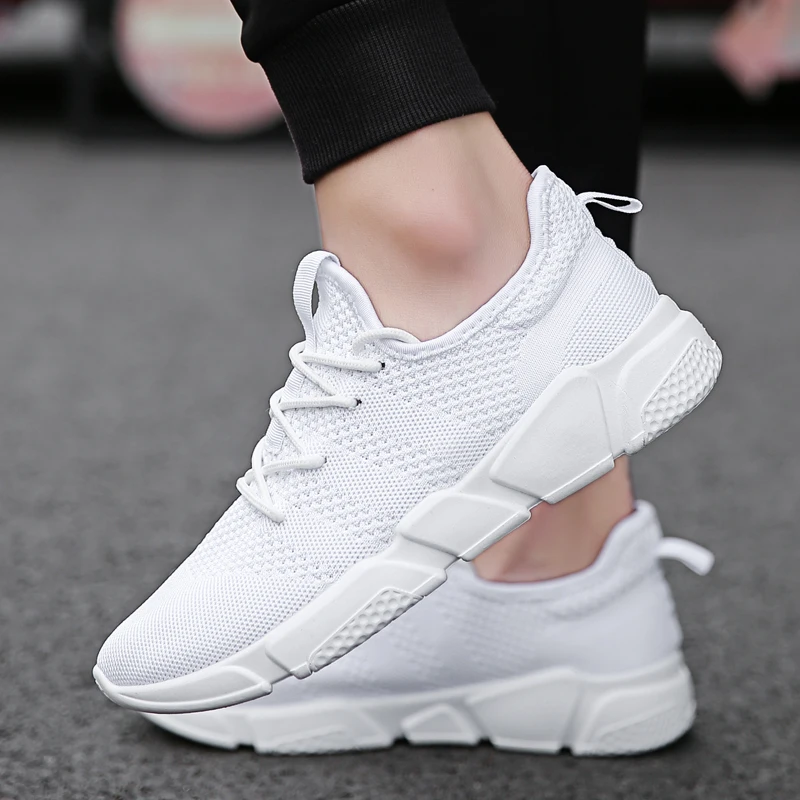 

Breathable Mesh Running Shoes for Man Lightweight Summer Outdoor Sports Shoes Comfortable Baskets Homme Chaussure Sport Homme