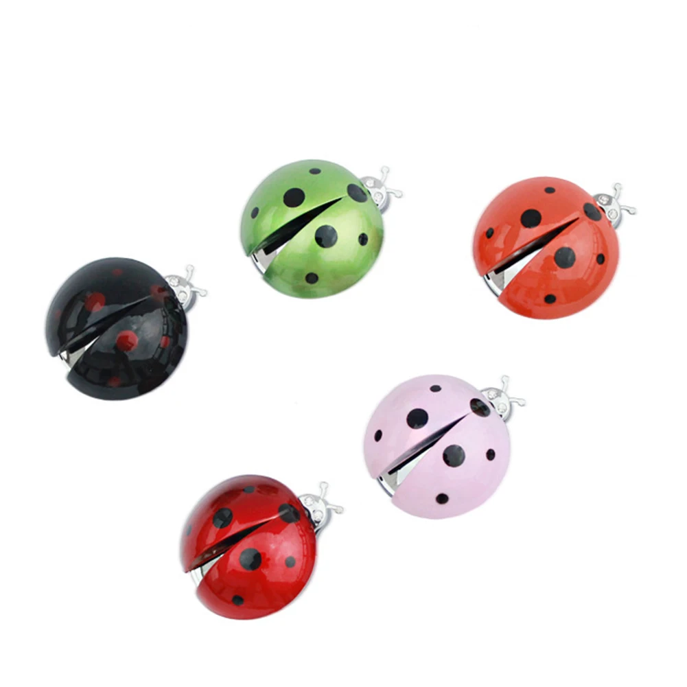 

Cartoon Ladybug Shape Car Conditioning Vent Freshener Diffuser Air Perfume Slice