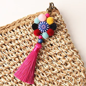 

1pc Keychain Bag Hanging Car Key Ring Car Key Pompom Flower With Long Tassel Style Key Chains
