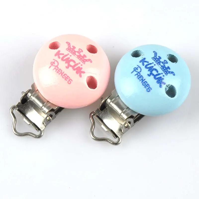 

2pcs/lot Metal Wooden Baby Pacifier Clips Cartoon Castle Holders Cute Infant Soother Clasps Holders Accessories mt1620
