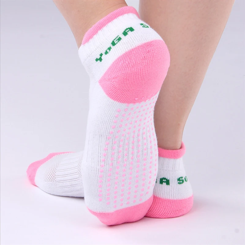 Women Fitness Yoga Socks Professional Anti Slip Rubber Dots Sports Indoor Exercise Socks Latex Pilates