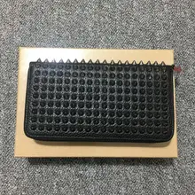 Long Wallet Women Purses rivets Fashion Coin Purse Card Holder Wallets Female High Quality Clutch Money Genuine Leather Wallet Long Wallet Women Purses rivets Fashion Coin Purse Card Holder Wallets Female High Quality Clutch Money Genuine Leather Wallet