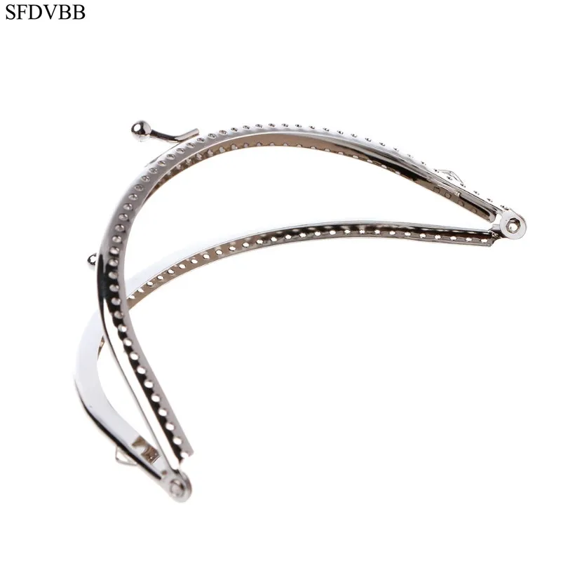 

SFDVBB 1PC Metal Frame Kiss Clasp Arch DIY Craft For Purse Bag Silver Tone 15cm