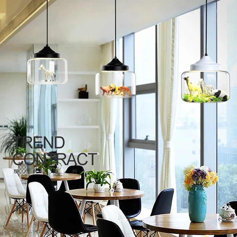 Modern-led-pendant-lights-glass-Built-in-a-variety-of-small-animals-panda-tiger-led-pendant (4)