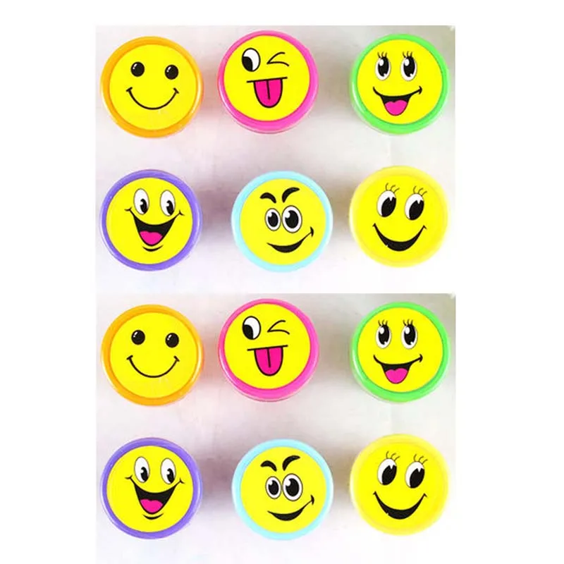 Cartoon Round Stamp Toys for Children 12pcs DIY Handmade Craft Students Stamps Toys Book Decro Teacher Seal Kids Art Toys - Цвет: 12Pcs 2x6 QQ Smiles