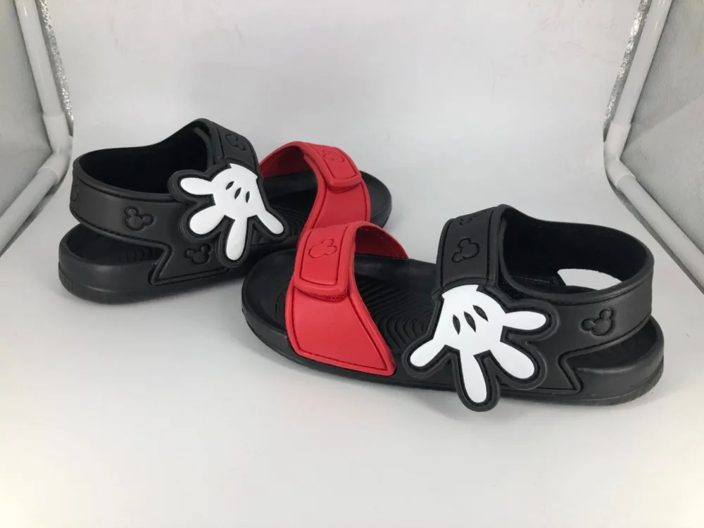 Детские сандалии для мальчиков и девочек мультяшный Микки и Минни обувь для младенцев водонепроницаемые сандалии пляжная обувь детские Нескользящие тапочки