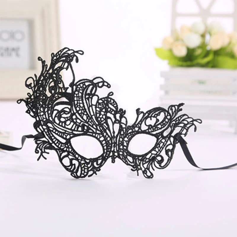 

Half Face Eye Lace Mask For Masquerade Halloween Masquerade Lady Black White Mask Hollow Out Catwoman Sexy Costume Masque
