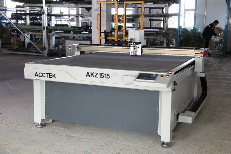 Тонкий ПВХ кожа прокладка cnc нож Вибрационный станок для резки 150*150 см с лучшей