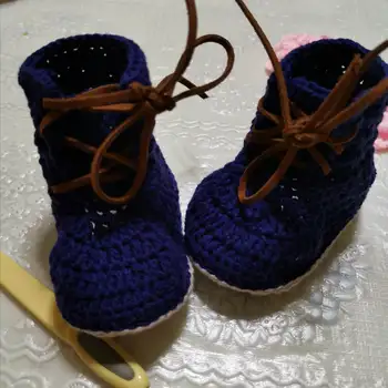 

QYFLYXUEHand-made boots for baby toddlers. boys and babies. Hand-knittedshoes