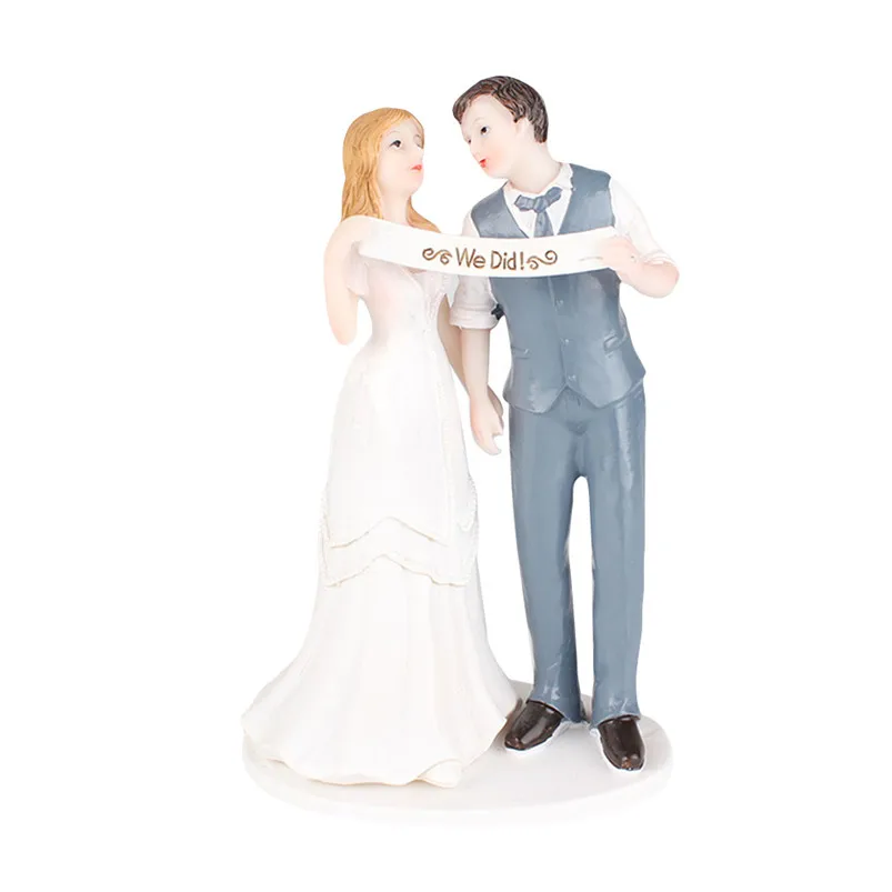 Funny Wedding Couple Cake Decoration Figurines Resin Home Decoration Ornaments Wedding Supplies Decoration Maison 40JY2806