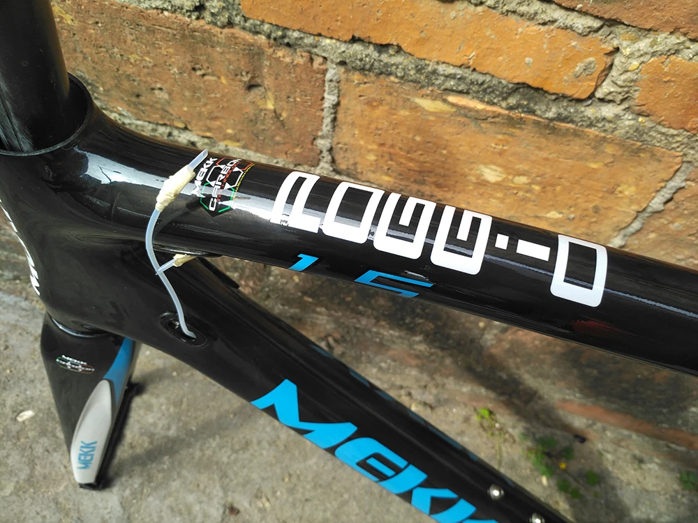 Sale Original Italy MK full carbon 56cm road bicycle frame with headset handle bar seat post 12 Sale Original Italy MK full carbon 56cm road bicycle frame with headset handle bar seat post 12