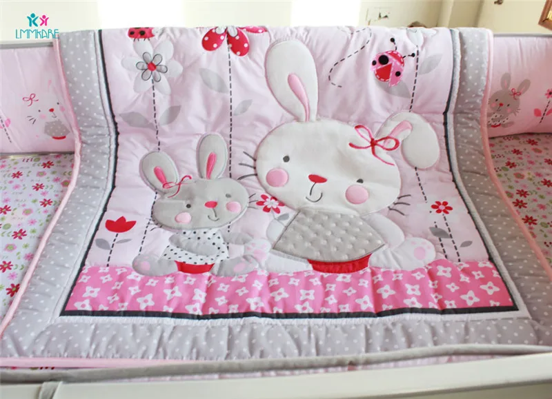 Постельное белье для новорожденных; розовый милый кролик; Комплект постельного белья для маленьких девочек; хлопковая Мягкая дышащая детская простыня; одеяло; юбка для кровати - Цвет: Quilt