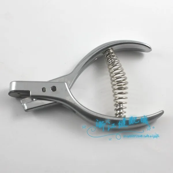 

mark with a punch pliers cheap ones DY knife eye tools , a proofing tool ( malt clamp ) position ,