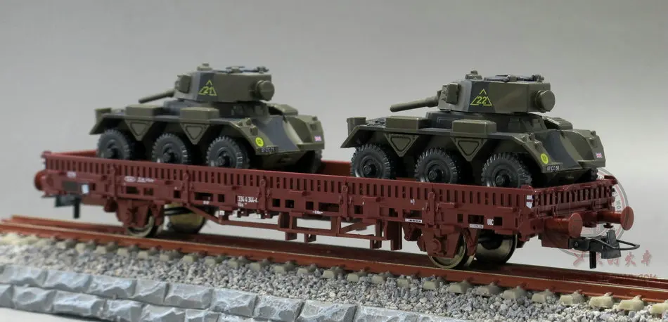 Cool model train military Saladin Austria ROCO