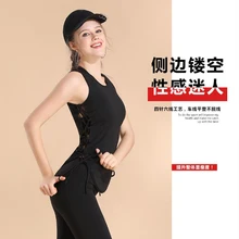 Дышащий Женский спортивный жилет с боковыми ремешками Тонкий Фитнес без рукавов топы быстросохнущая Йога Рубашка тренировки майка для женщин