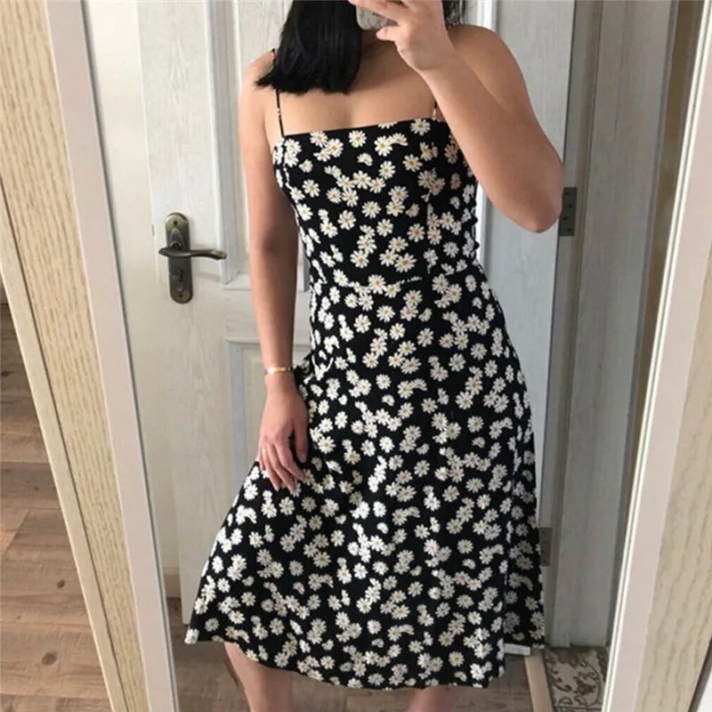 

Fashion Bohemian Women Dress Ladies Summer Beach Spaghtti Strap Small Daisy Pattern Print High Waist Dress Loose Casual Holiday