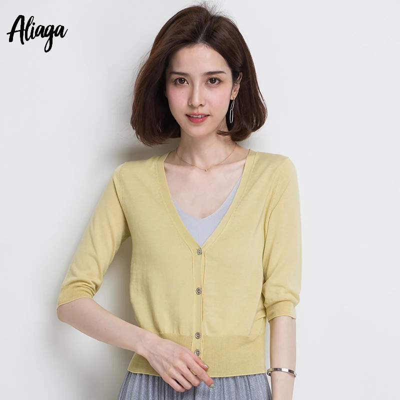 

2019 New Spring Autumn Knitted Cardigan Women's Silk Cotton Basic Sweater Ladies Small Jacket