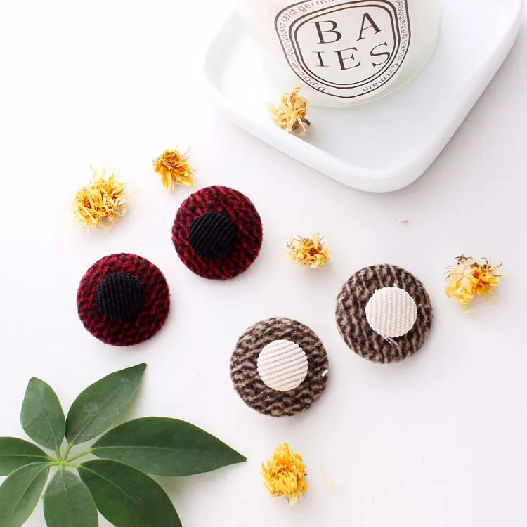 

Punk 2018 New Earrings Simple Winter Button Double Lattice Circle Women's Earrings Wholesale Sales Gifts Oorbellen Voor Vrouwen