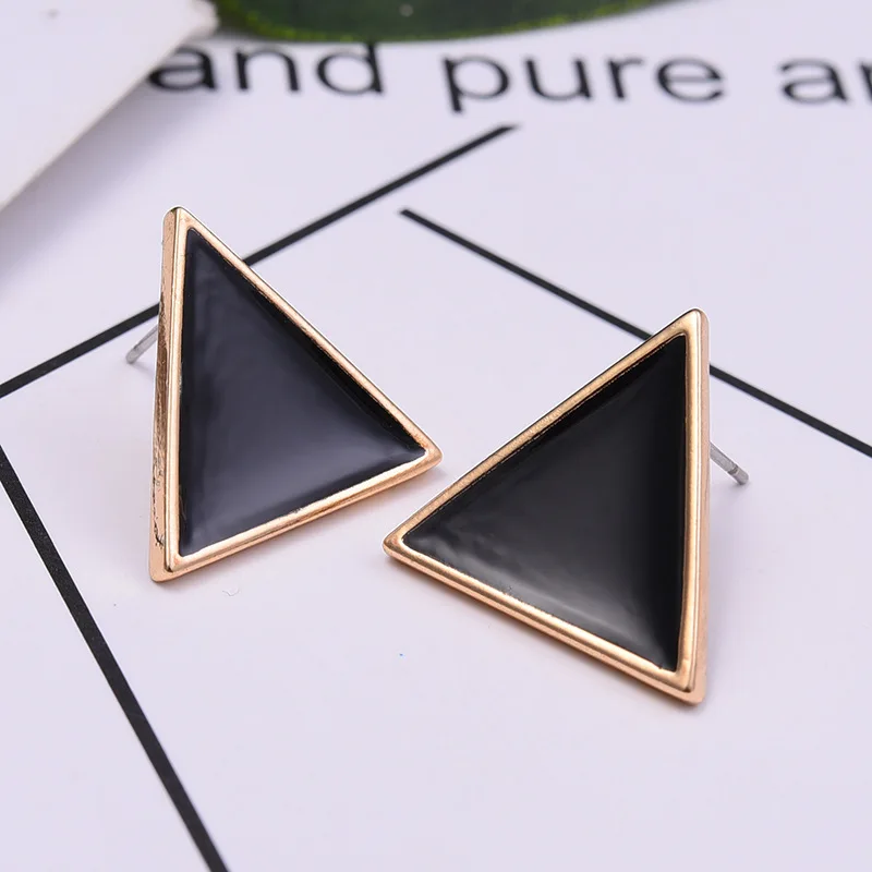 

Punk Design Fashion Triangle Geometric Stud Earring Women Party Jewelry pendientes brincos 2018 New Pop Lady