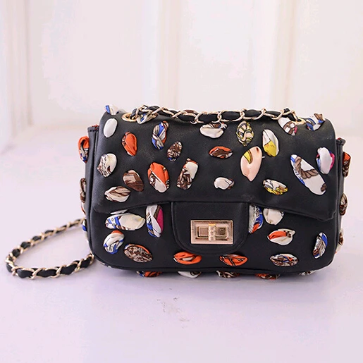 

Fashion Small Square Package Chain Shoulder Bags Sweet Petals Pattern Flap Handbags Cover Lock  Women Messenger Bags BG215