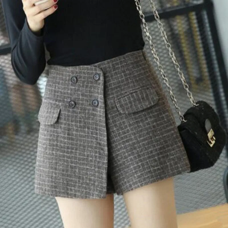 

Women Winter Shorts Skirts Female High Waist Casual Woolen Skorts Fashion Vintage Work OL Shorts Spring Plaid Skirts S-XL SK264