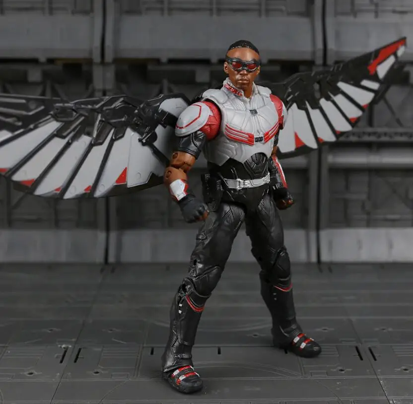 Genuine Disney Marvel 7" Legends Civil War Iron Man Captain America Black Panther Vision Falcon Iron Man PVC Action Figure toy