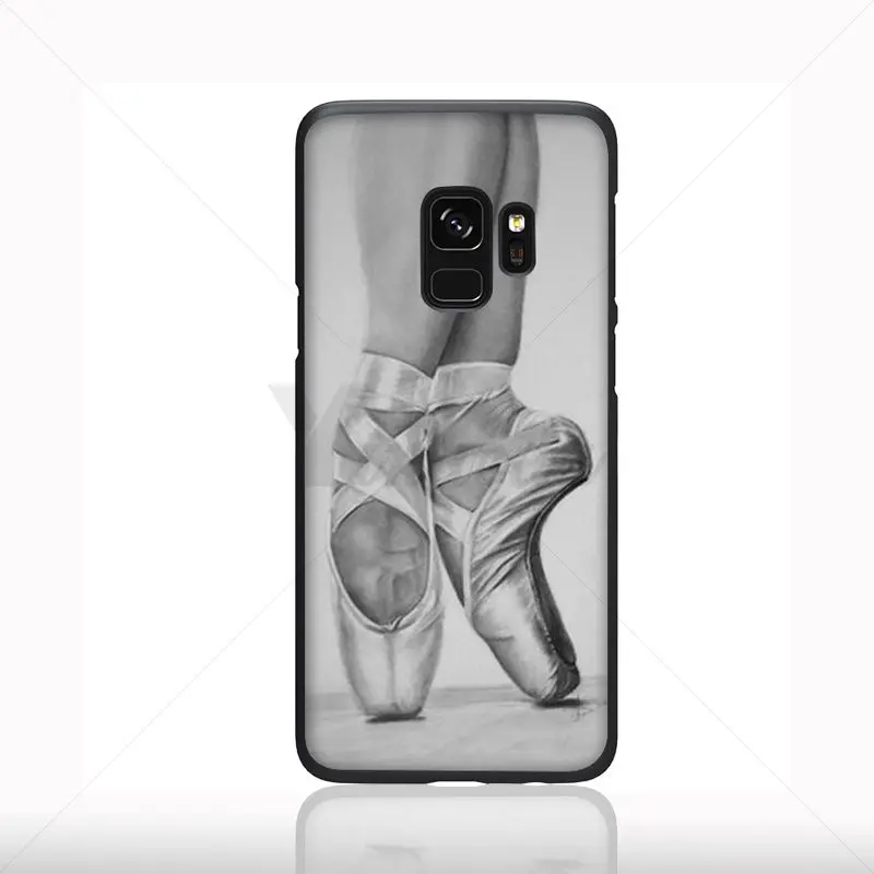 ballet girl pointe shoes