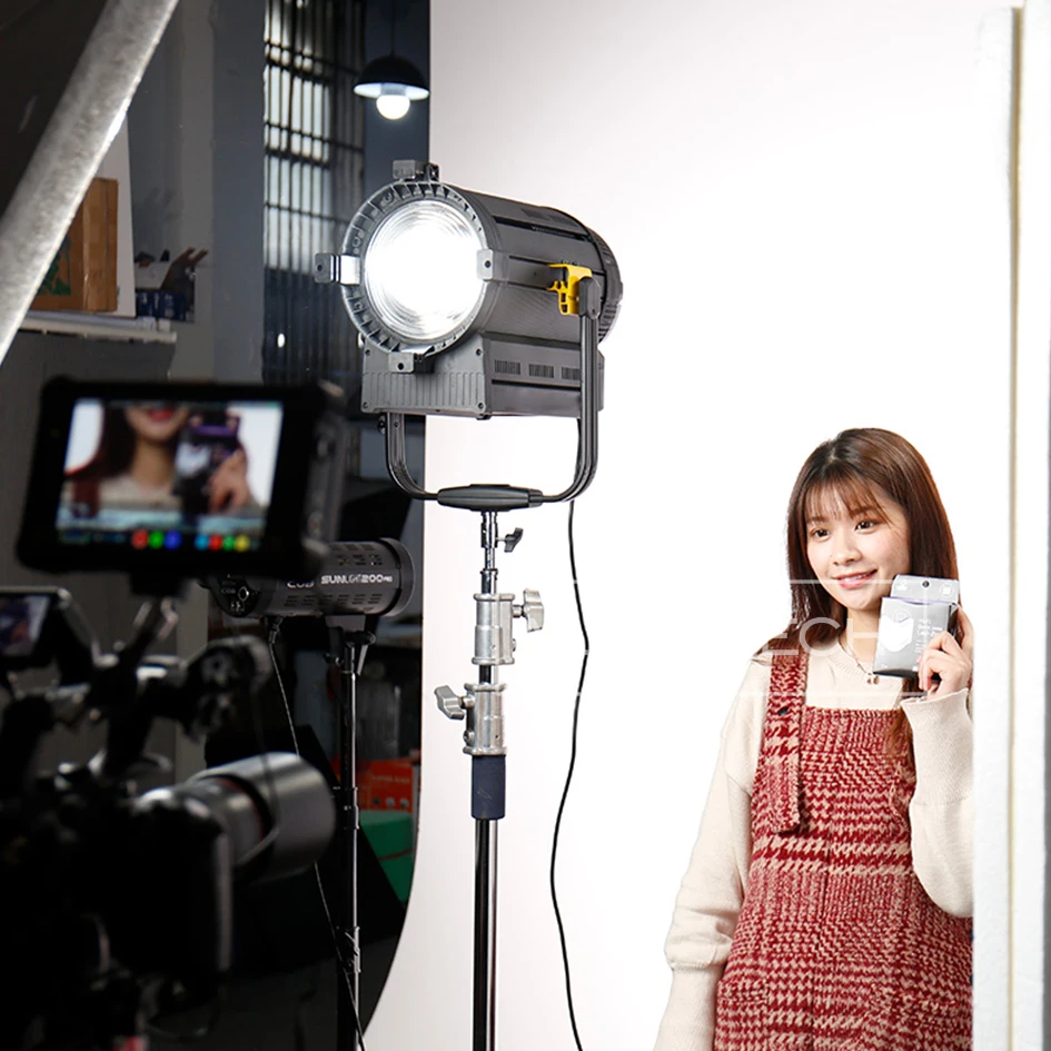 US $1.478.00 ALUMOTECH DMX 350W 5500K High CIR LED Fresnel Spot Light For Studio Photography Video Lighting Better Than 1200W HMI Lighting