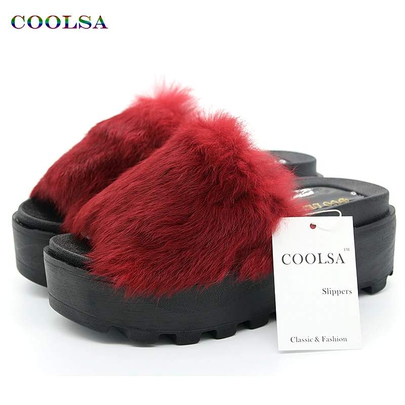 preço Nova Verão Mulheres Chinelos Macios de Pelúcia Plana Não slip Pele Animal Pena de Slides Casa Coelho Senhora Ocasional do Falhanço de Aleta aumentar Sapatos