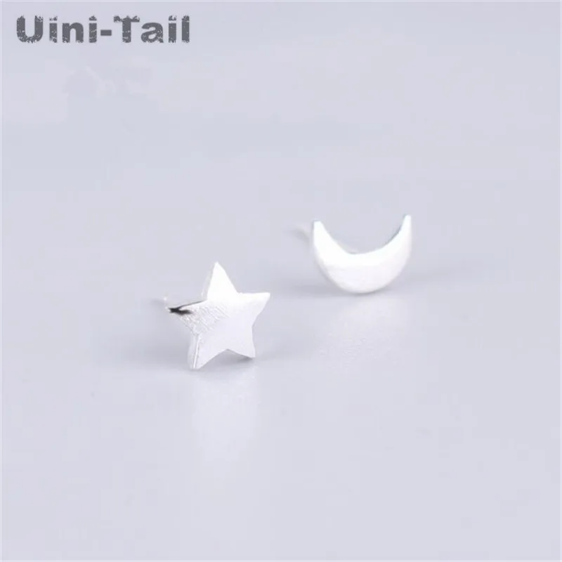 Оригинальные дизайнерские серьги Uini Tail маленькие с матовой звездой и месяцем