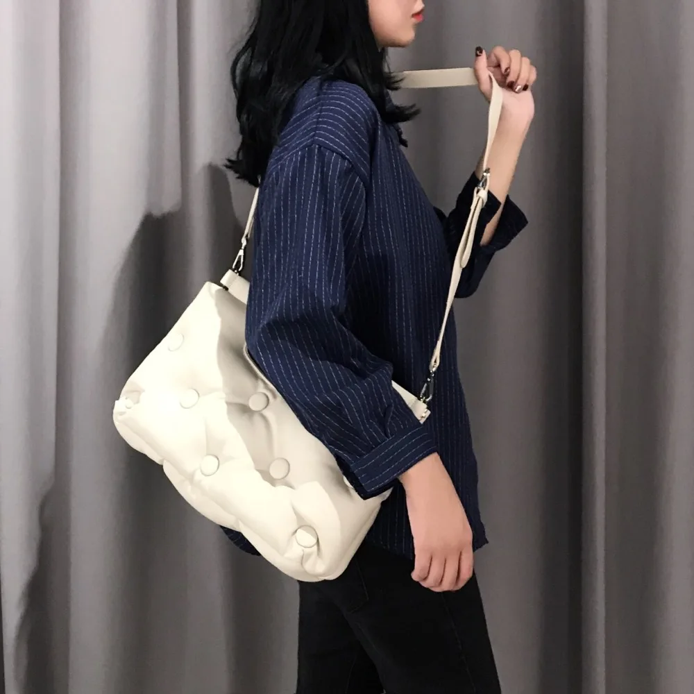 

fashion ins pillow pack 2019 bag for women messenger bag crossbody satchel bag Creative Personality Large capacity Lady Handbag