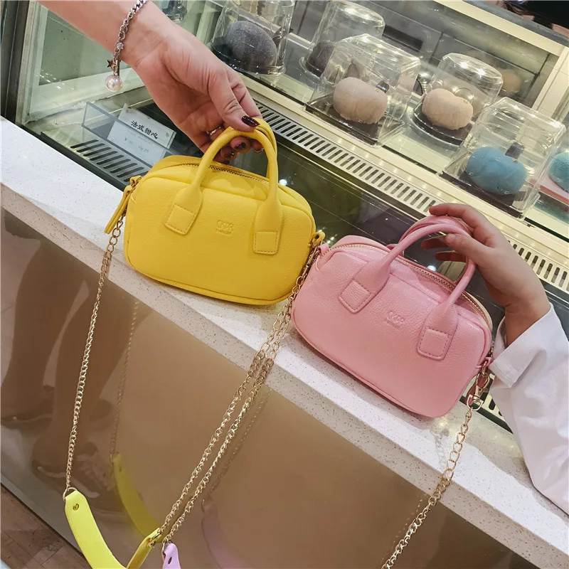 

Mobile phone bag girl 2019 new Chaohan version 100 lap bag zero wallet candy color chain mini bag