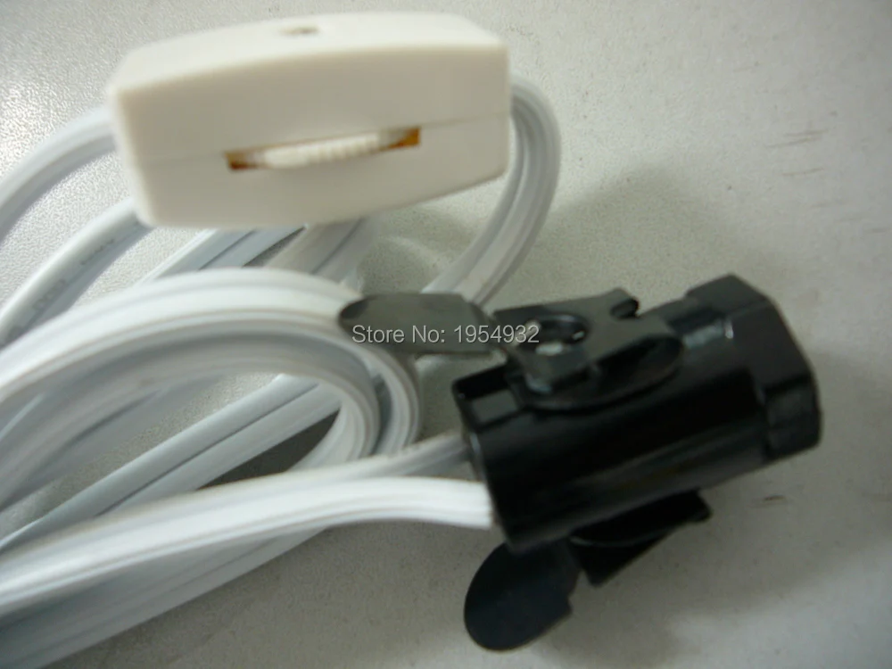 

Free Shipping Lantern Light Cord UL Listed 120V 15 Ft SPT-1 Cable Cord in white color with a Switch and a E12 Butterfly Socket