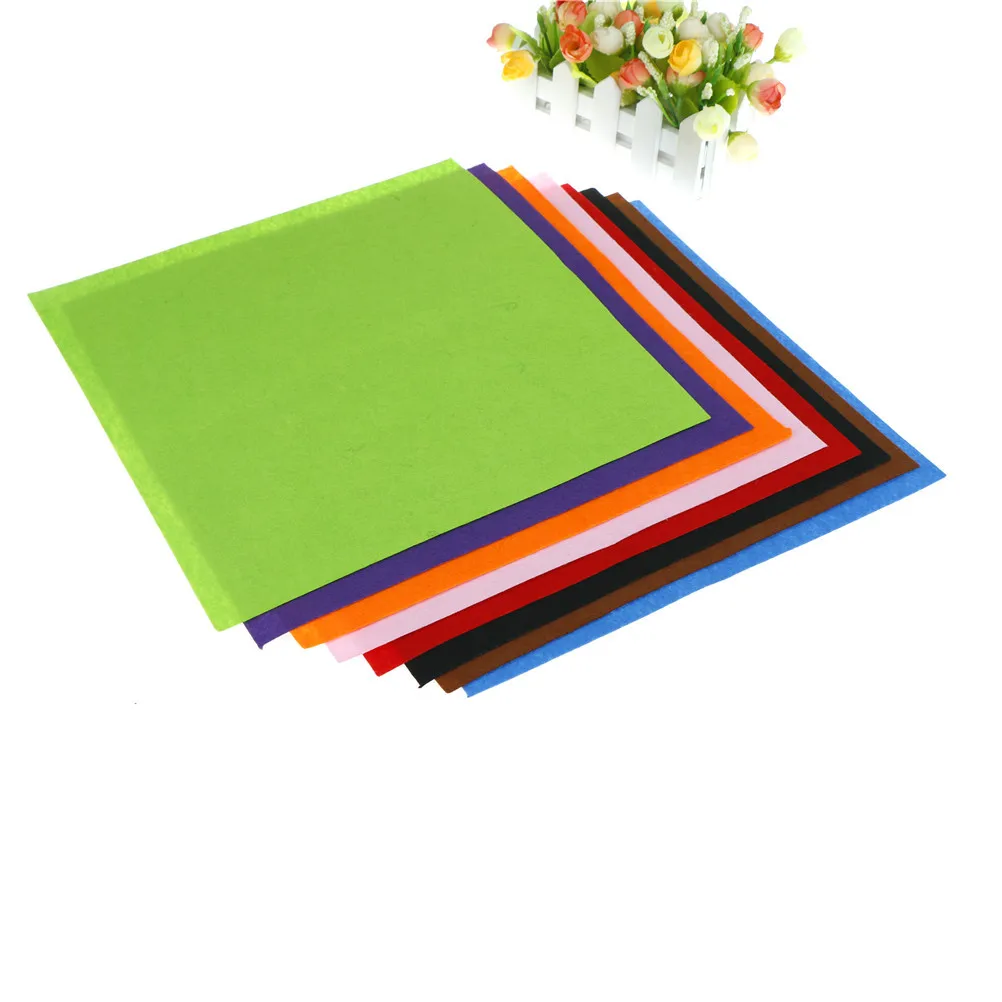 

8Colors Size :30cm*30cm Non Woven Felt Fabric 1pc Thickness Polyester Cloth Felts DIY Bundle For Sewing Dolls Crafts