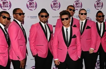 

New Arrival Handsome Groom Tuxedos Shawl Lapel Men's Suit One Button Groomsmen/Best Man Wedding/Prom Suits (Jacket+Pants+Tie)