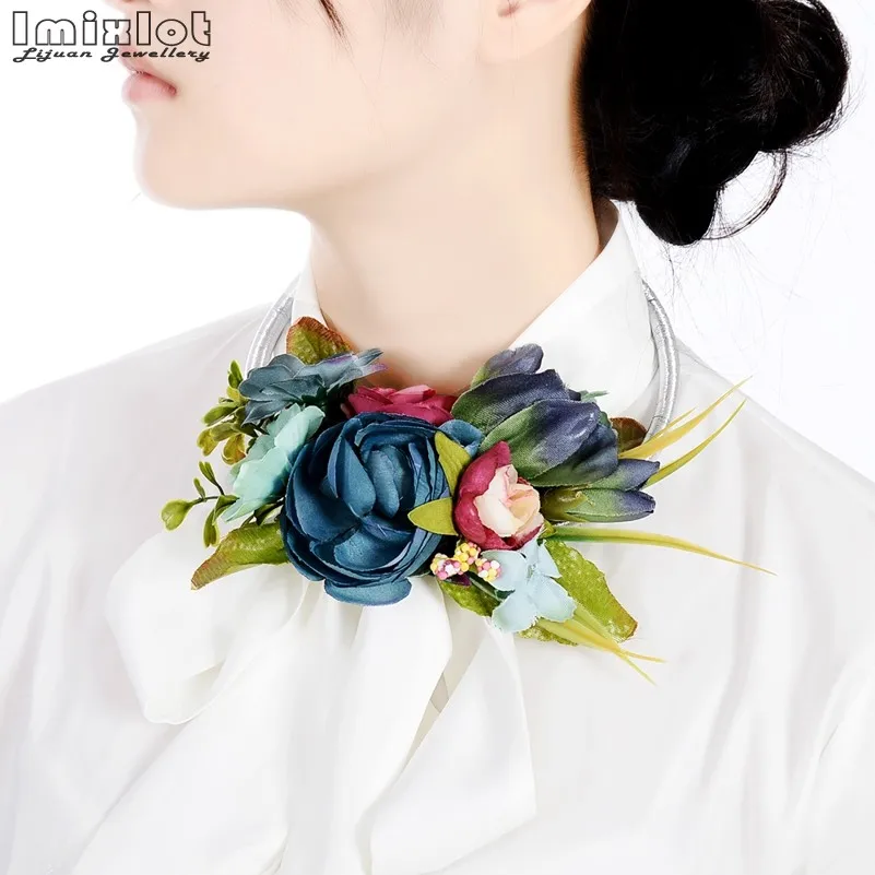 

NEW 2018 Collar Jewelry Statement Choker Fabric Big Flower Necklace Green Leaf Chain Pendants For Women Charm Accessories
