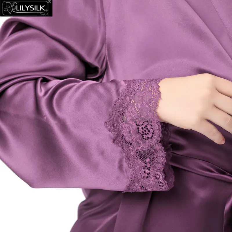 1000-violet-22-momme-lacey-cuff-short-silk-robe-plus-size-02
