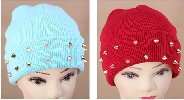 5 шт. трикотажные Неон Для женщин Для мужчин Beanie Девушки Осень Повседневное Кепки шипованных с заклепками теплые зимние Шапки унисекс 19 флуоресцентный Цвета