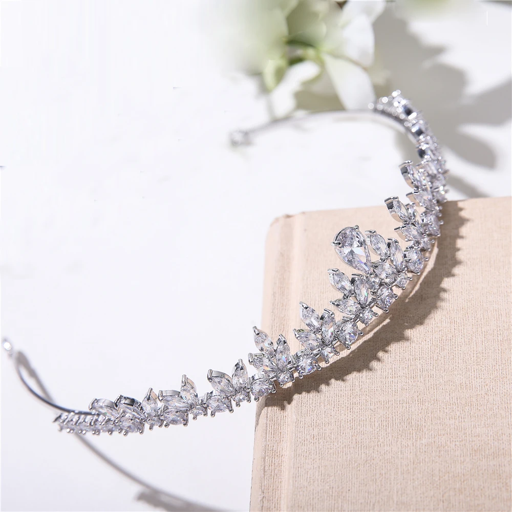 

Parmalambe High Quality Silver Zircon In Clear Hair Tiaras Hair Jewelry Crown Sweet Bridal Headpieces Wedding Hair Accessories