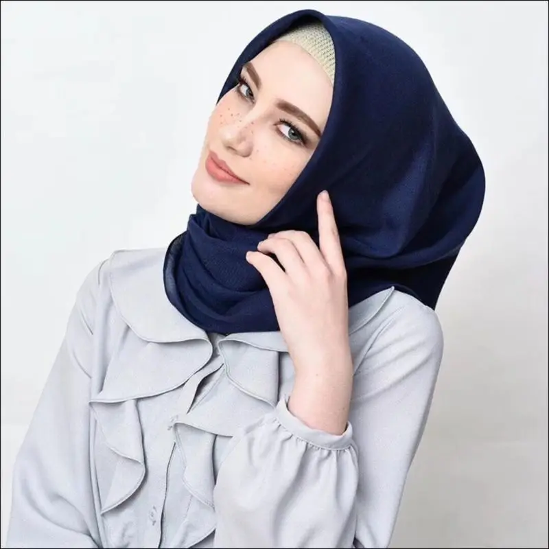 100x100 см Женский унисекс легкий муслин мусульманский хиджаб сплошной цвет квадратный шарф, платок исламский тюрбан голова Случайная