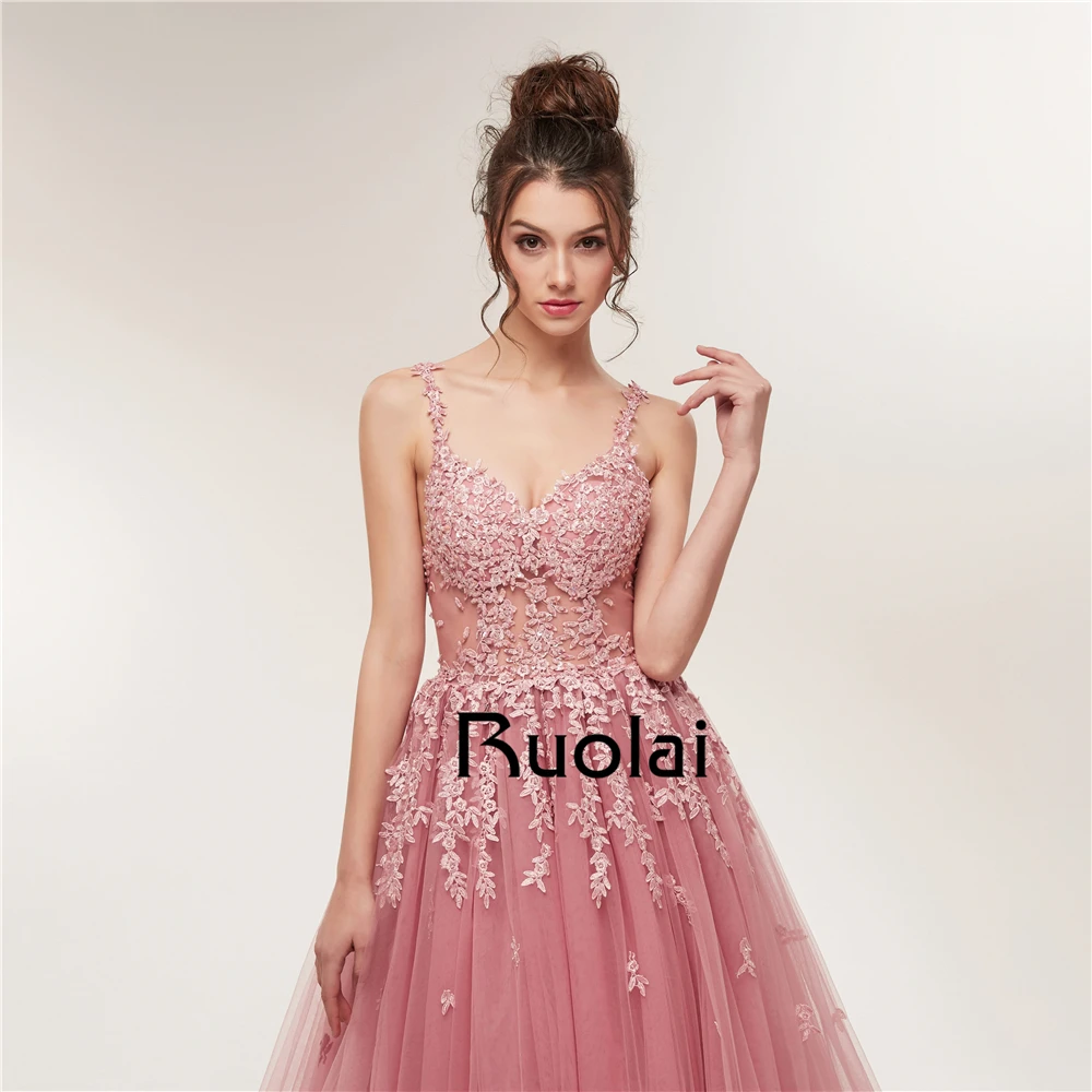 Gorgeous 2019 Lace Evening Dresses Long Sweetheart Tulle Applique Beaded Prom Dress Party Gown Court train Robe de Soiree RE4 Gorgeous 2019 Lace Evening Dresses Long Sweetheart Tulle Applique Beaded Prom Dress Party Gown Court train Robe de Soiree RE4