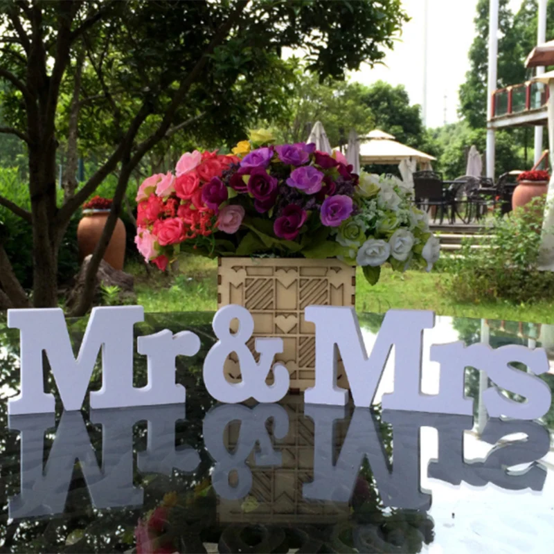

Wedding Garden Decoration Wooden Letters Mr&Mrs Romantic Mariage Party Decorations Pure White Lettere Legno Weding Letters Decor