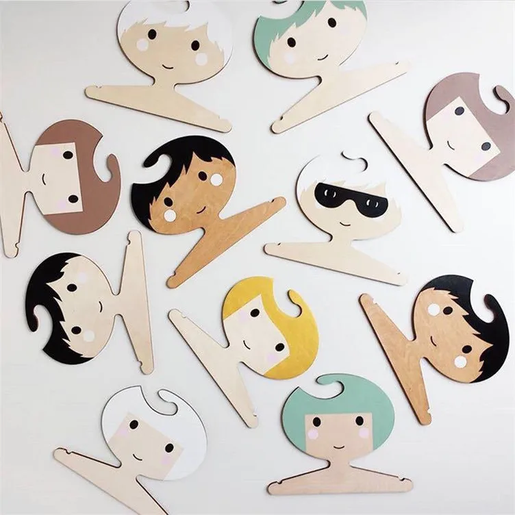 

INS Cute Cartoon Princess Girls Wooden Children Clothes Hanger Lovely Wood Coat Rack Baby Hanger For Kids Room Decoration Hook