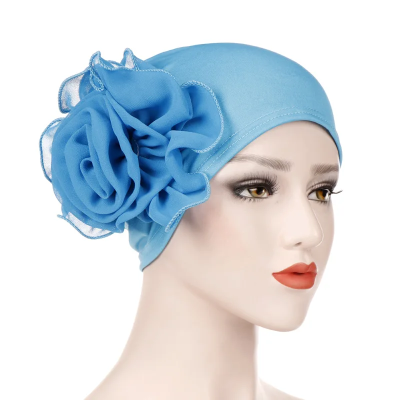 Женские эластичные шапочки с большой цветочной головкой шапочка из хлопка Дамские выпадения волос Африканский тюрбан Boho Аксессуары для волос мусульманский шарф - Цвет: Sky Blue