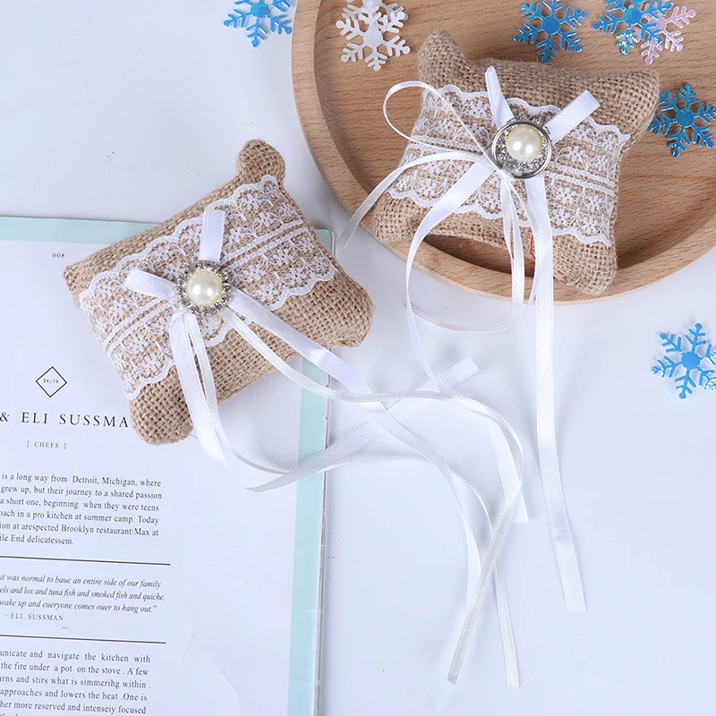 

Engagement Decoration New Cushion Vintage Burlap Jute Cushion for Wedding Lace Bow Ring Pillow Wedding for Wedding