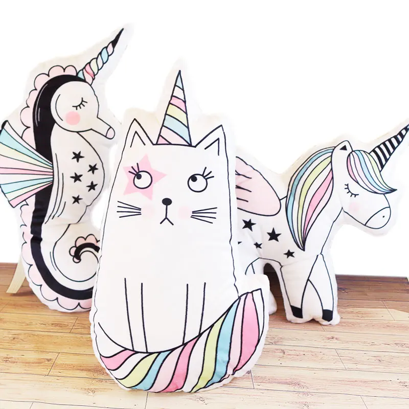 Al por mayor de dibujos animados unicornio pluma cojín