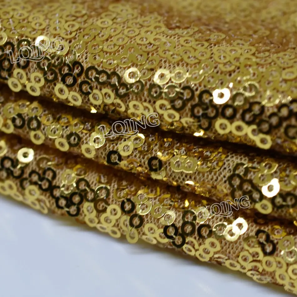 gold sequin tablecloth-005